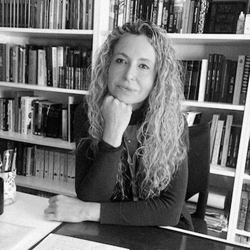 Foto de la escritora Malenka Ramos